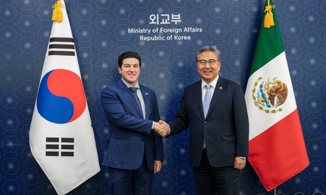 Se reúne Samuel con ministro de Relaciones Exteriores de Corea