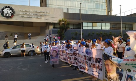 Protestan madres de personas desaparecidas en Monterrey