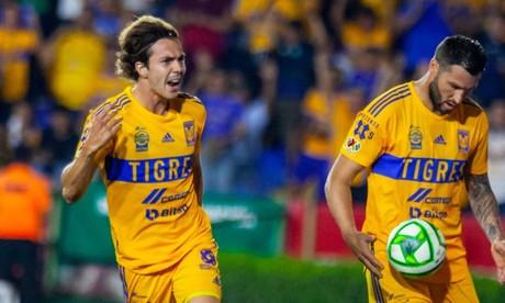 Tigres 'acaricia' la Semifinal: vence 4-1 a Toluca