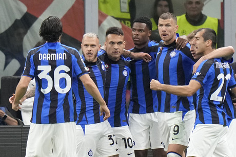 Se interpone el Inter ante el Milán 2 a 0 en la UEFA