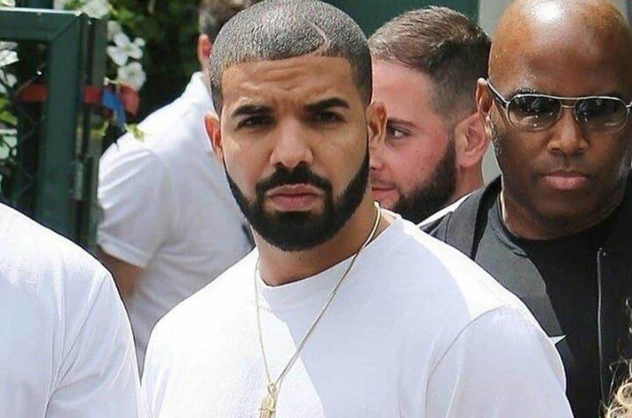 Drake sería demandado por poner salsa picante en condón