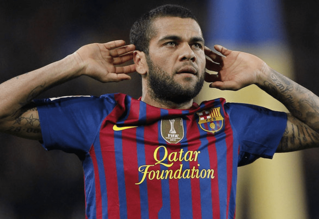 Barcelona anuncia el fichaje de Dani Alves