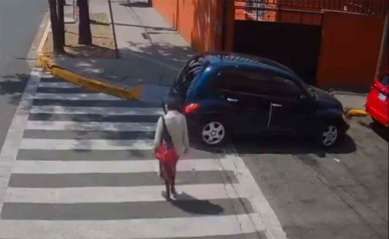 Conductor Atropella A Mujer De La Tercera Edad Y Huye Del Lugar En Cdmx 0629