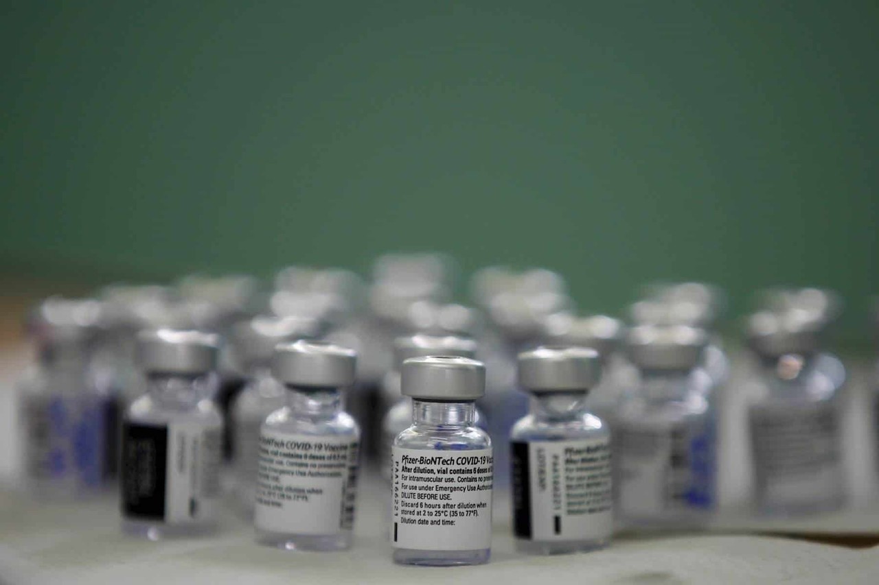 Covid-19: Pfizer solicitará a Cofepris autorizar vacuna para menores de 12 a 15 años