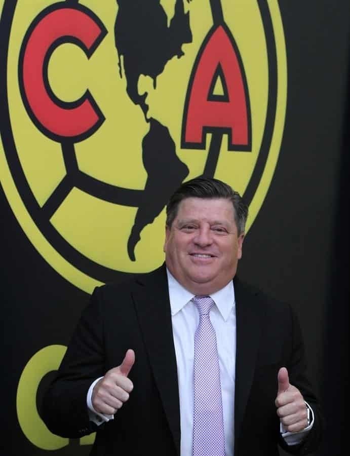 El América renueva hasta el 2024 el contrato del entrenador Miguel Herrera