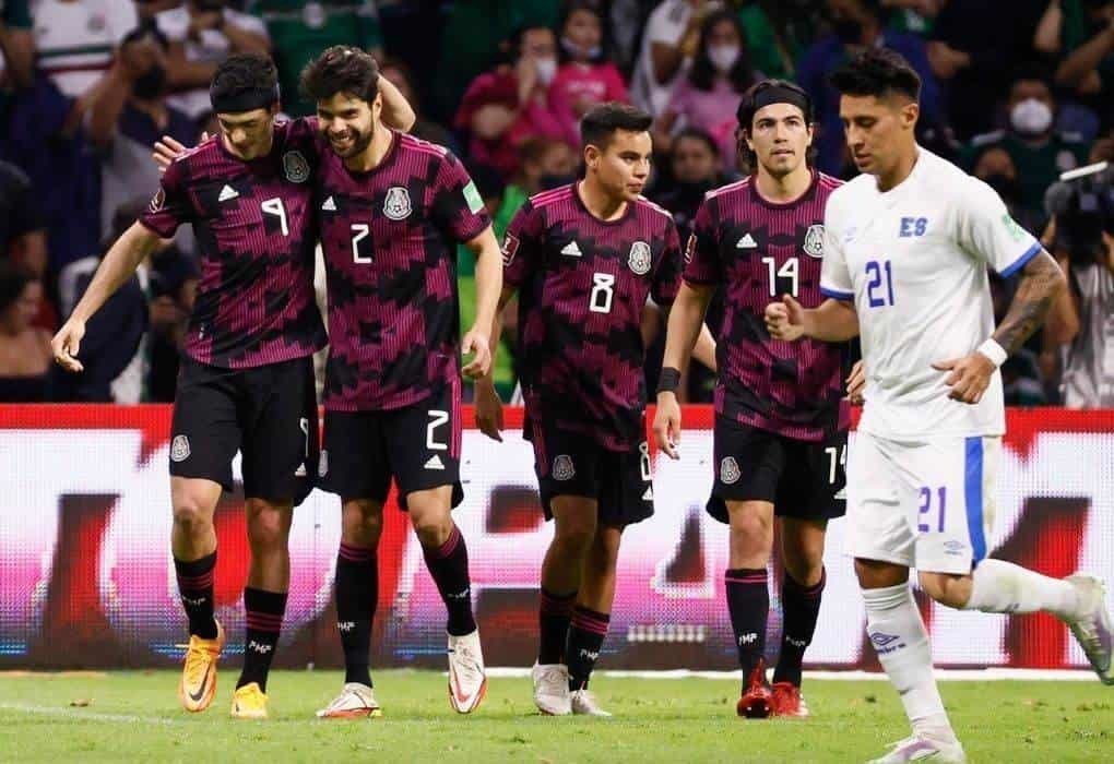 México ya está en Qatar 2022; vence 2-0 a El Salvador