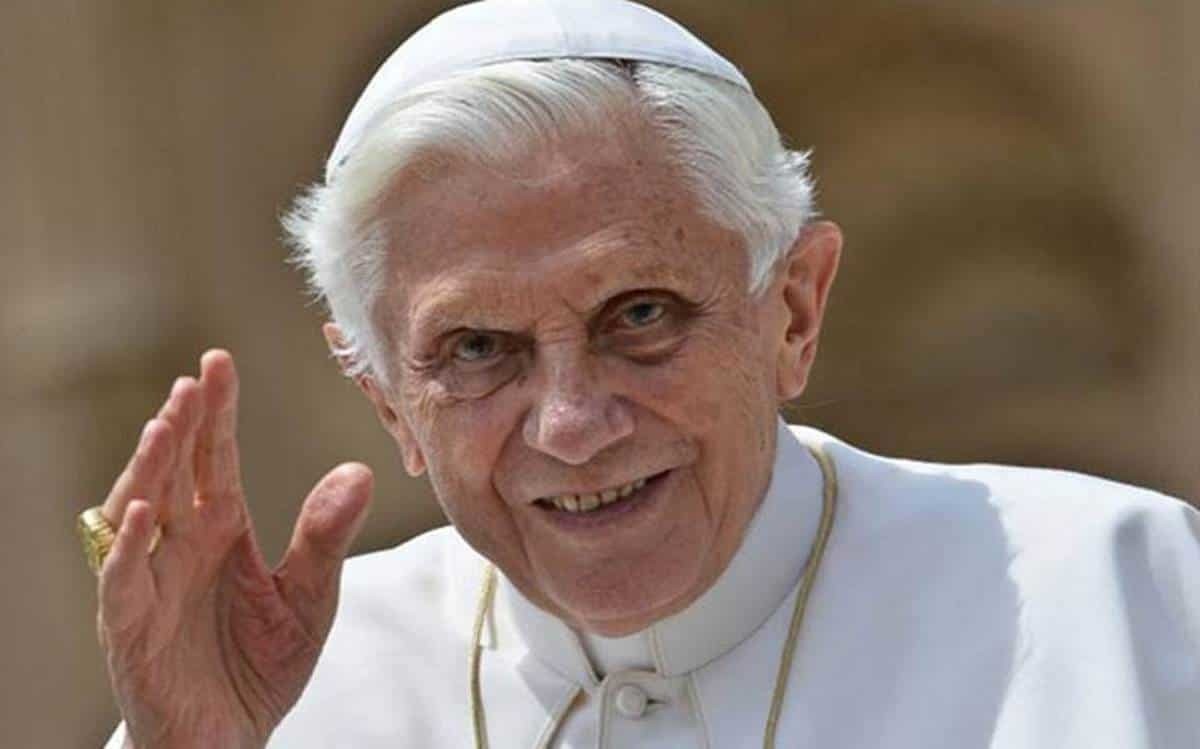 El papa Francisco agradece labor de Benedicto XVI
