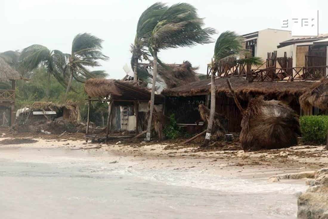 Pronostican un fin de semana huracanado en costa de México