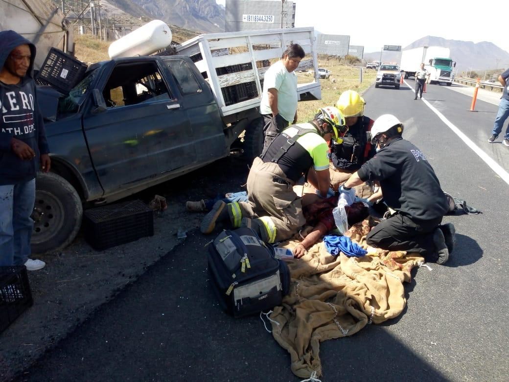 Fuerte Accidente Deja Un Muerto Y Heridos En Carretera Mty-Saltillo