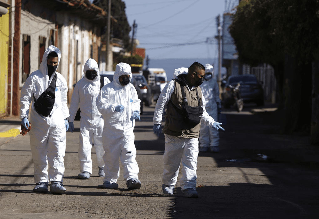 Identifican sangre de 11 personas tras masacre en Michoacán