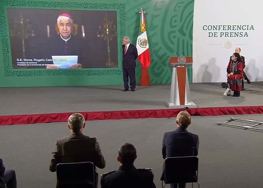 Papa pide a México a aprender del pasado y sanar heridas