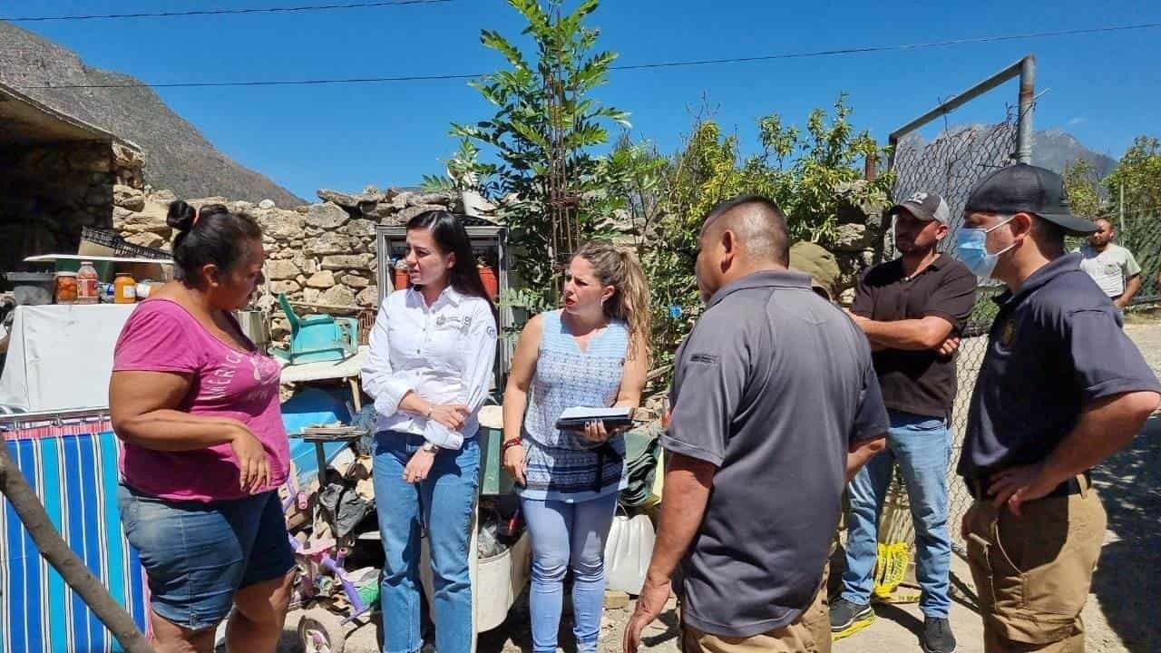 Santiago apoya a familias de menores fallecidos en incendio