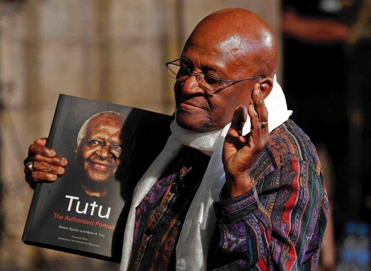 Muere Desmond Tutu, Nobel de la Paz