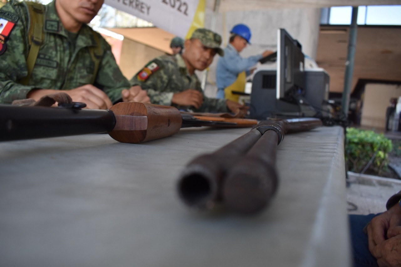 Instalará Monterrey módulo para el canje de armas