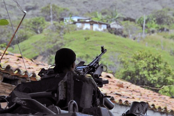 Ataque de las FARC deja 3 policías muertos en Colombia