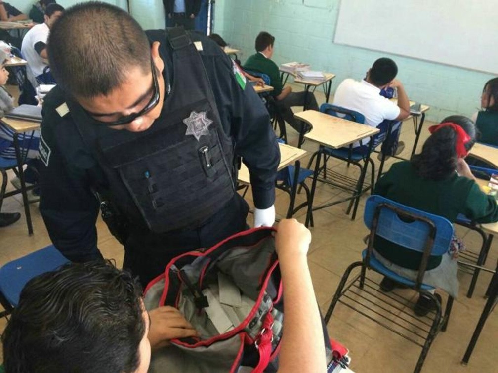 Aplican Operativo Mochila Segura En M S De Mil Escuelas