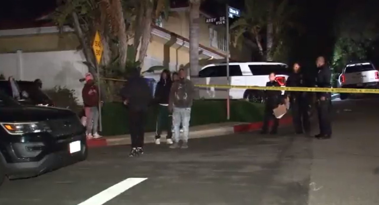 Tiroteo en Los Ángeles deja 3 muertos y 4 heridos
