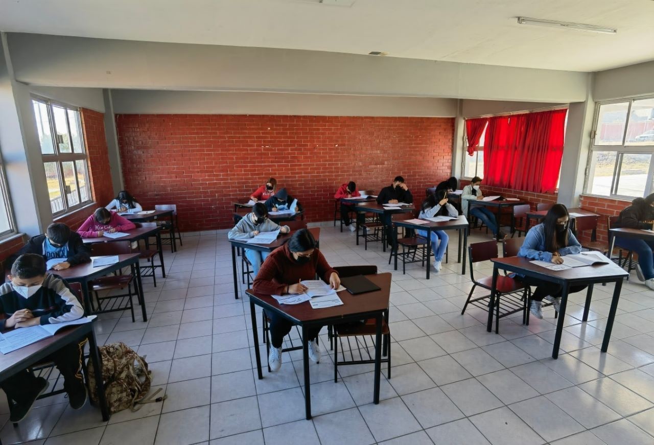 Regresan a clases más de 667 mil alumnos en Coahuila