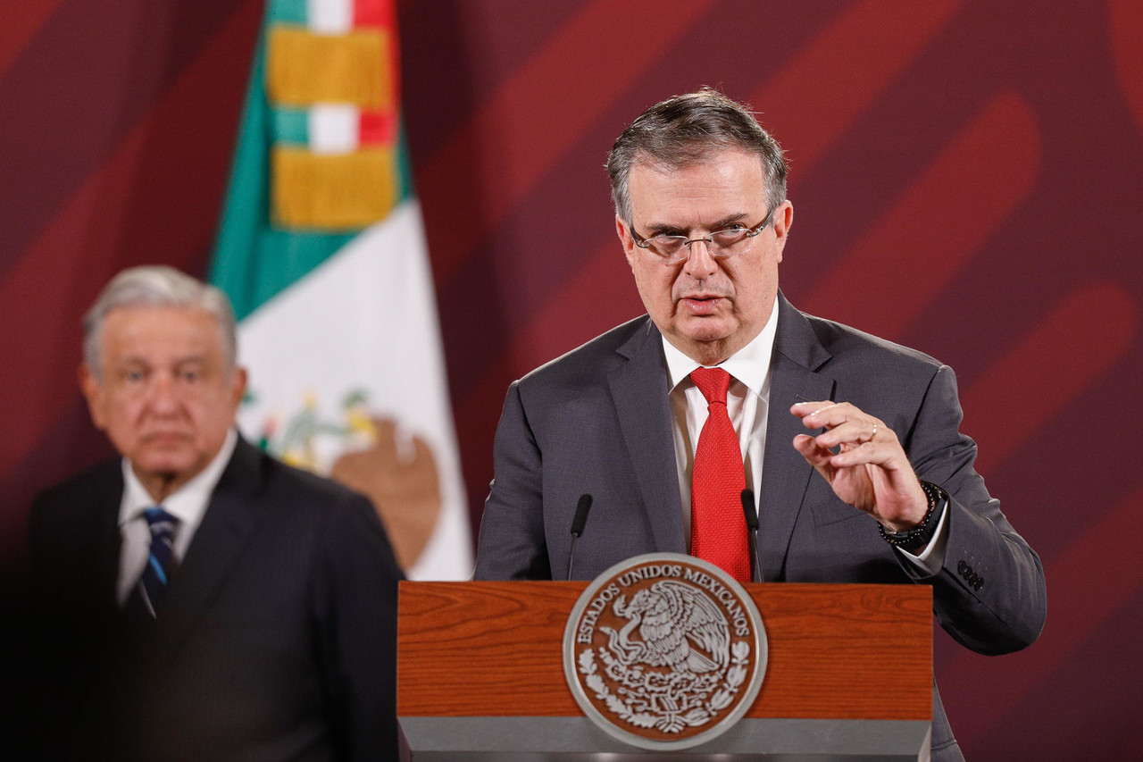 Ebrard niega que haya aceptado programa 'Quédate en México'