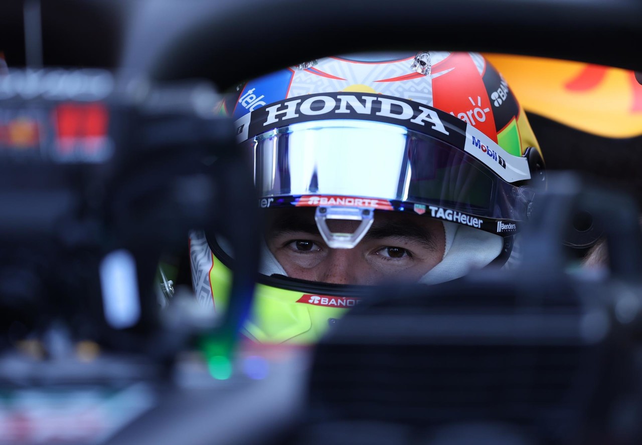 'Checo' Pérez lidera los test de pretemporada de la F1