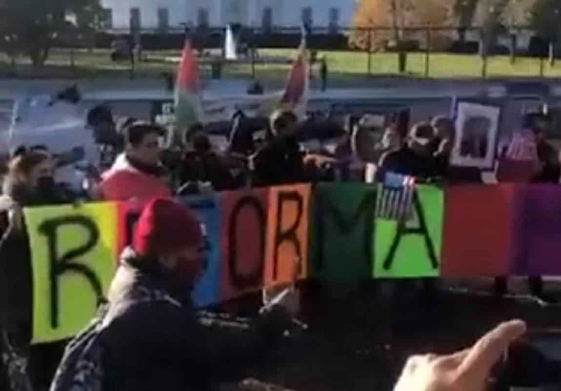 Exigen migrantes reforma migratoria frente a Casa Blanca