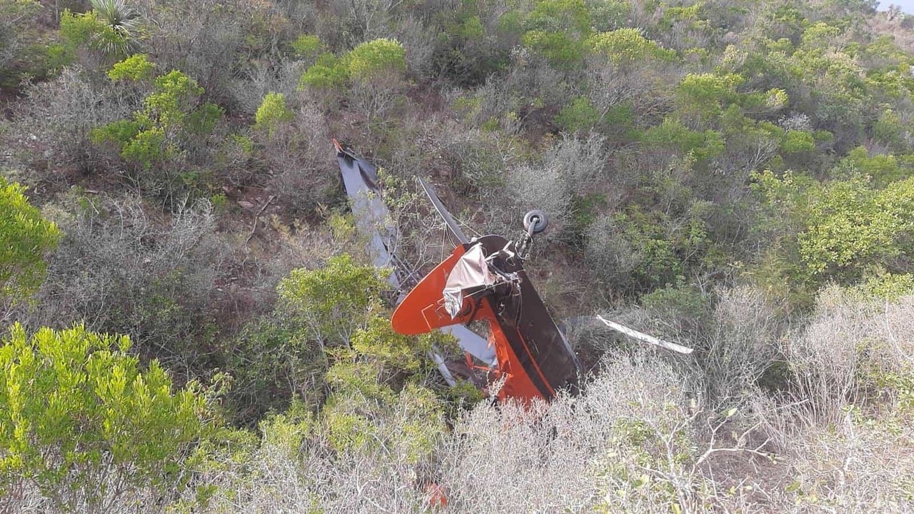 Aterrizaje de emergencia en Salinas Victoria deja una persona sin vida