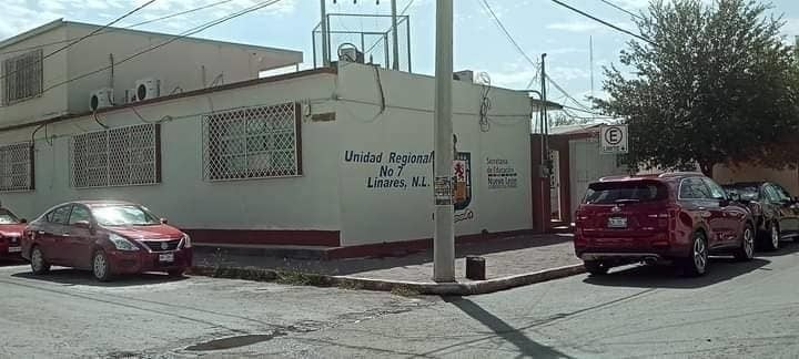 Destituyen a personal de Educación en Linares; ya son investigados