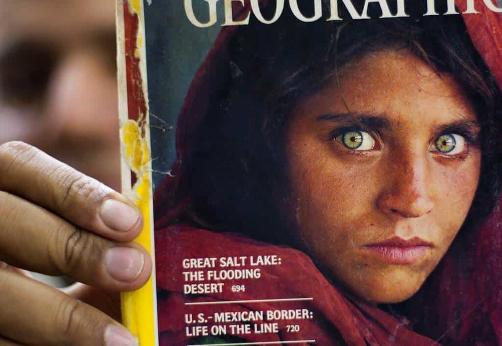 ¿La recuerdas? Evacuan a famosa refugiada afgana