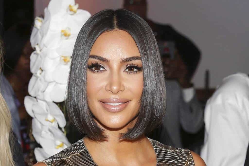 Enjuiciarán a 12 por robo de joyas de Kim Kardashian
