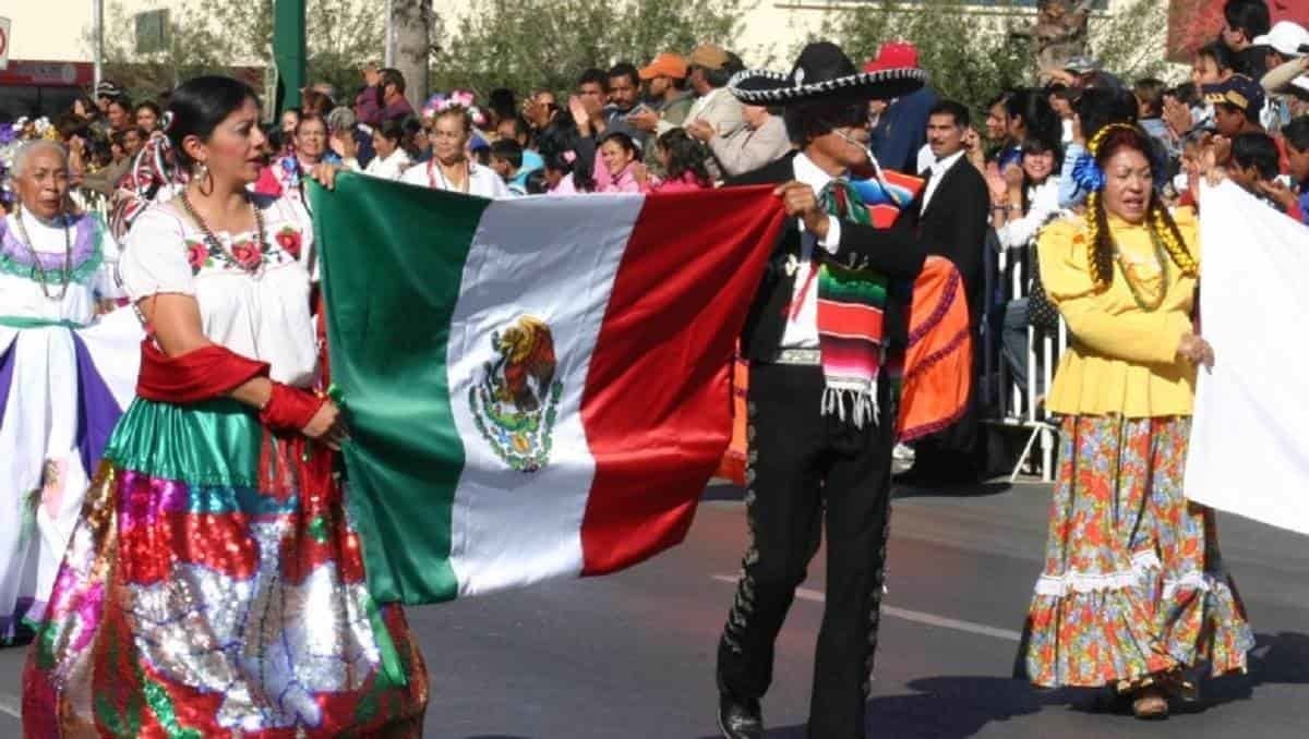 Alistan desfile de la Revolución Mexicana en Monterrey
