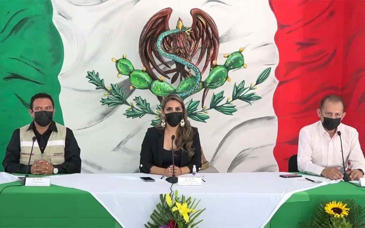 Altera Evelyn Salgado la Bandera de México