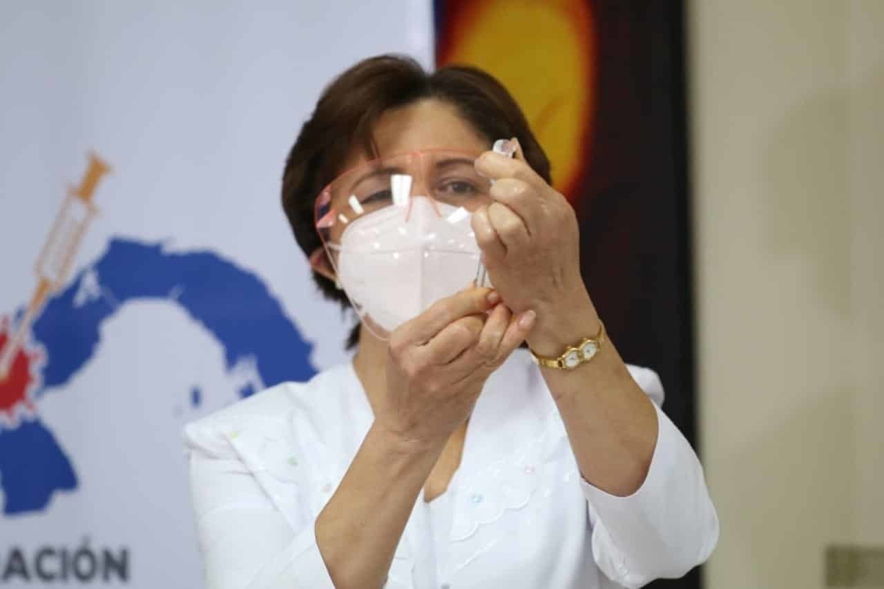 Panamá aplicará refuerzo de vacuna covid a mayores de 18 años