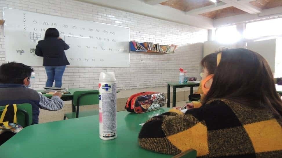 Casi 200 docentes de Madero con padecimientos crónicos