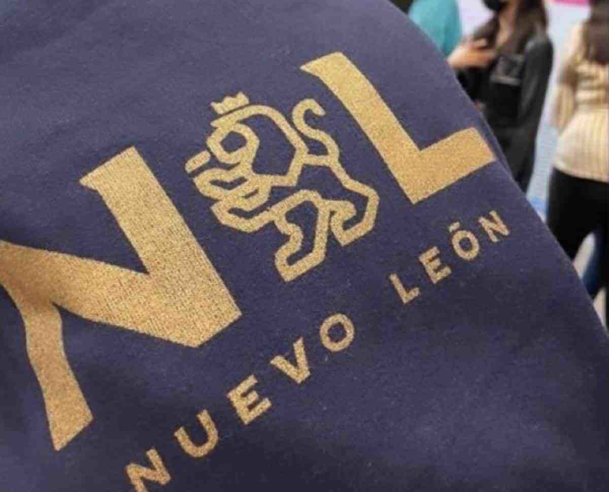 Playeras del 'nuevo, Nuevo León' producto estrella Mi Mercado