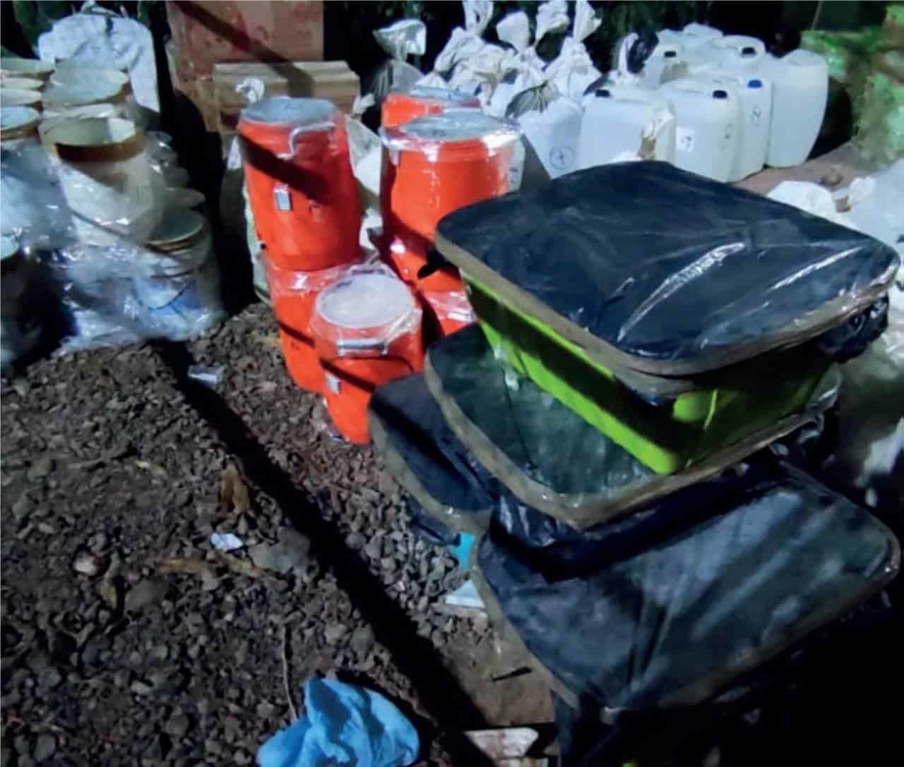 Sedena asegura más de cinco mil kilos de metanfetamina en Culiacán