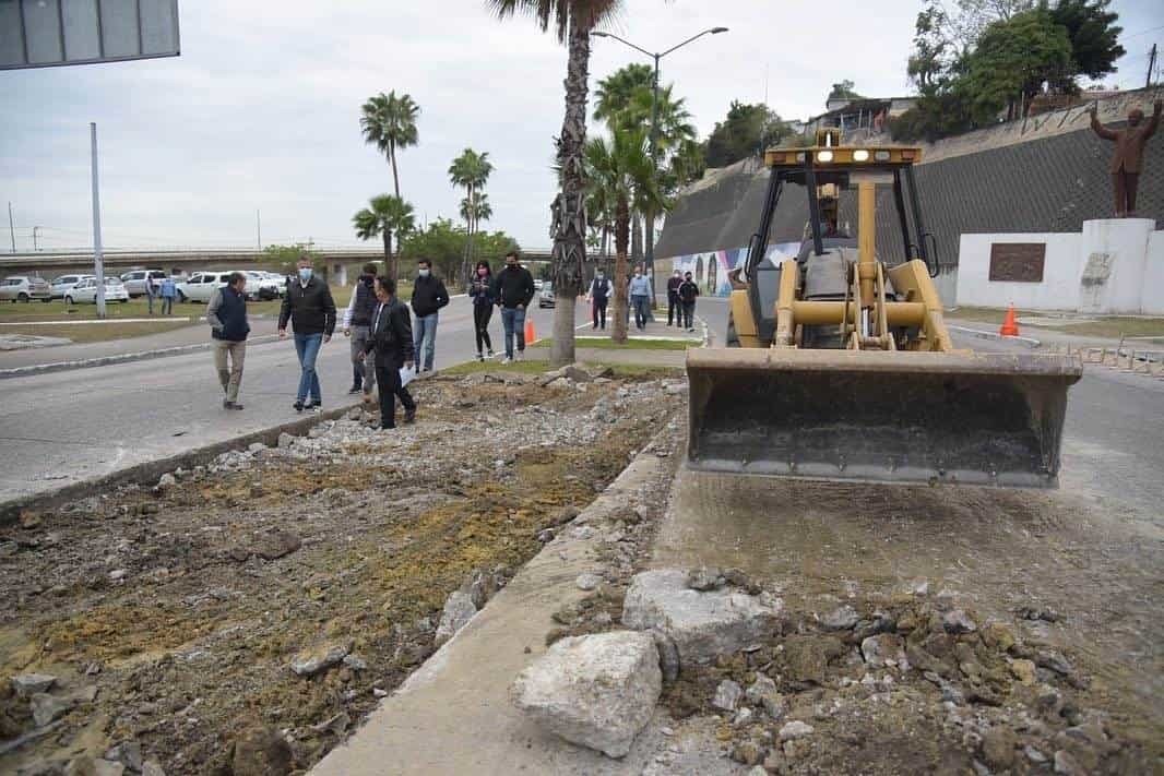 Mejoran accesos al puente Tampico