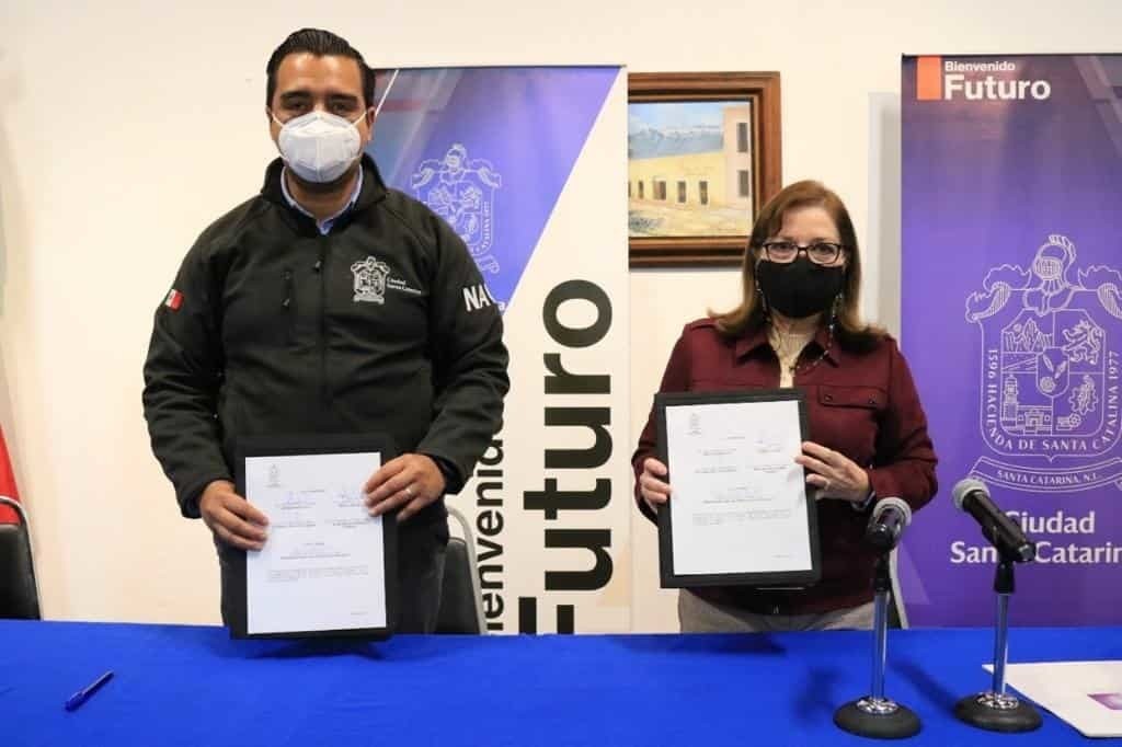 Firma Santa Catarina convenio de protección a mujeres