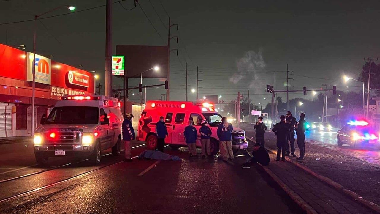 Muere hombre atropellado en Monterrey