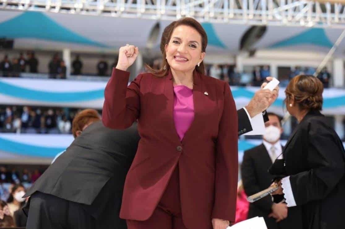 Asiste México a toma de primera Presidenta en Honduras