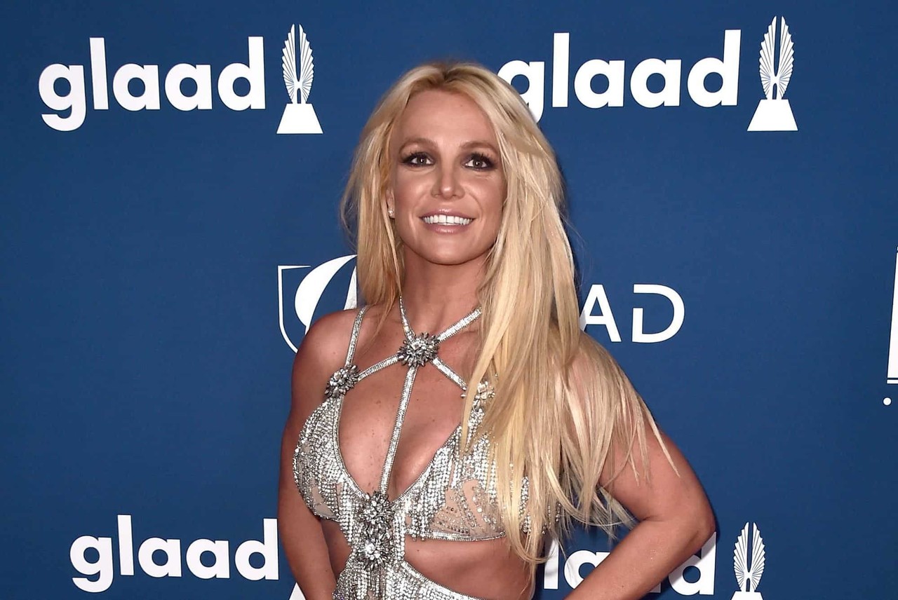 ¡Lo vuelve a hacer! Britney se desnuda en redes