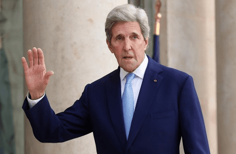 Arriba John Kerry a México; se reunirá con AMLO y Ebrard