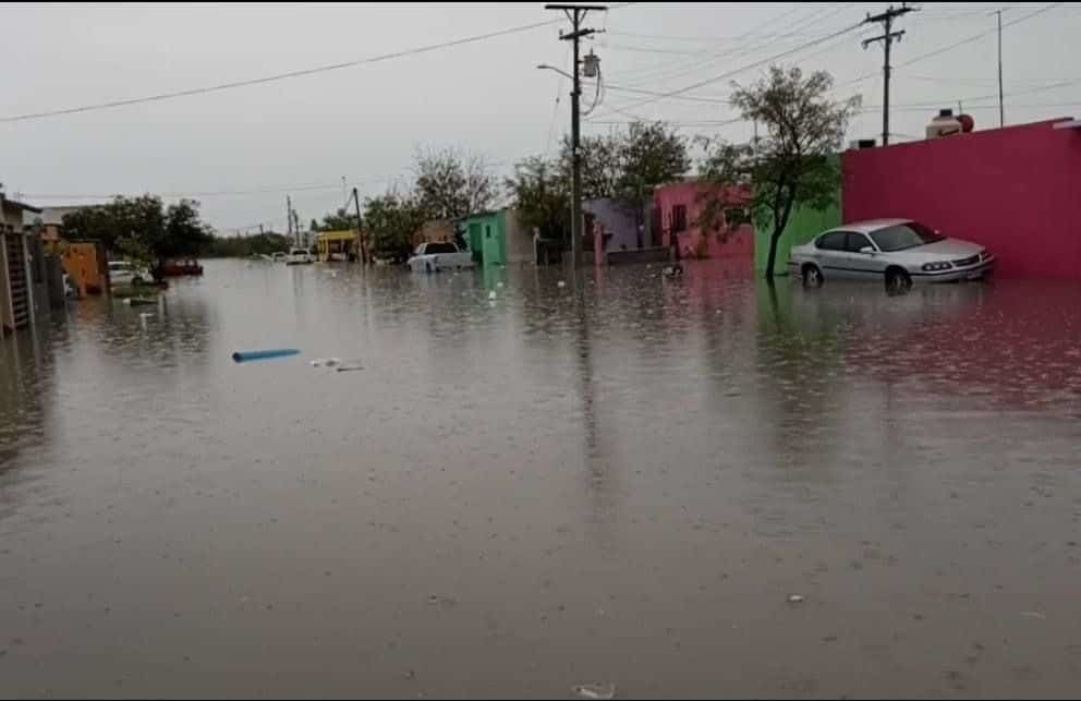 Suspensión de clases, falta de agua y calles inundadas deja Frente Frío 45