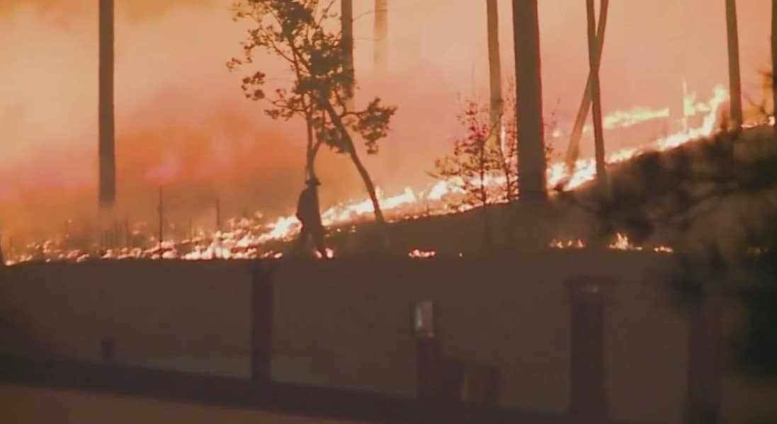 Más de 5 mil personas son desalojadas en Nuevo México por incendios