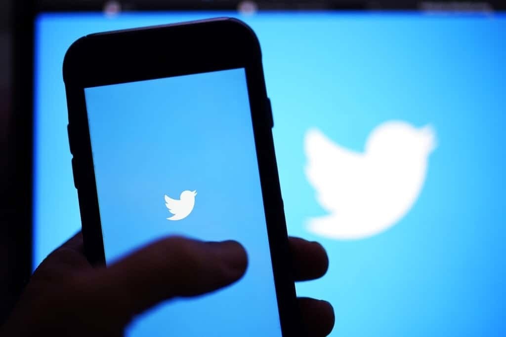 Preocupa a minorías posible eliminación de filtros en Twitter