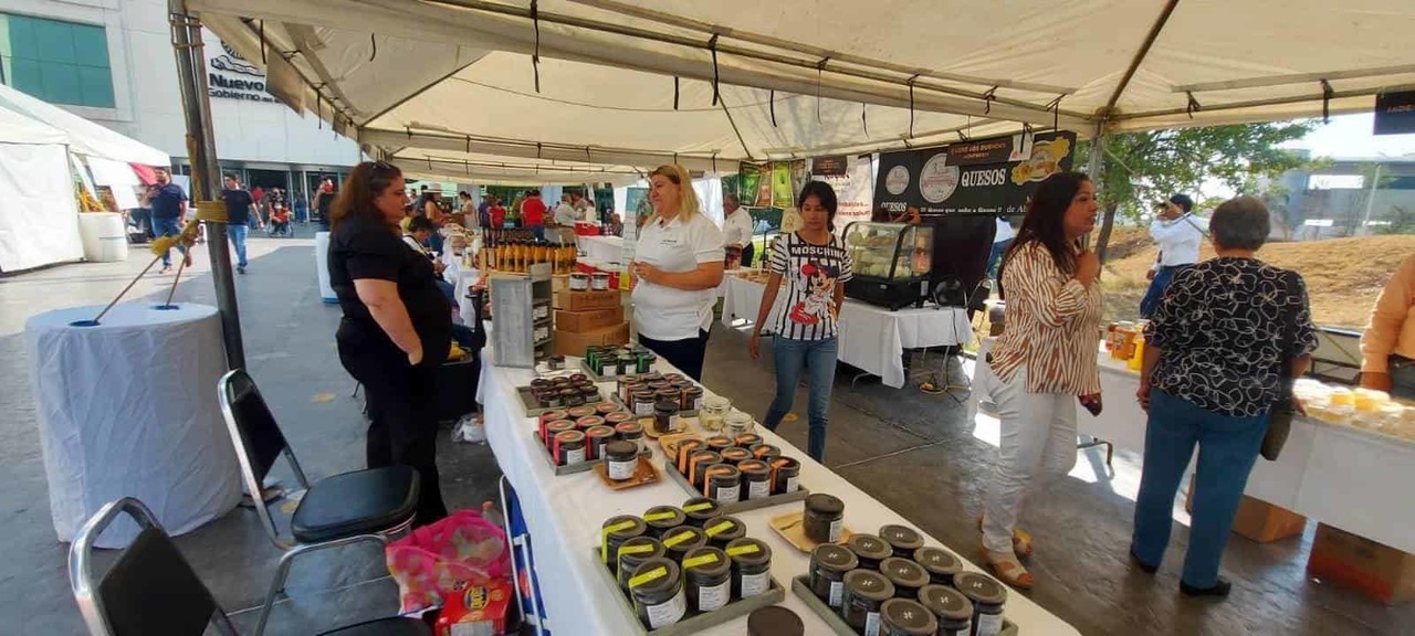 Realizan segunda Agro-Feria Regional de Nuevo León