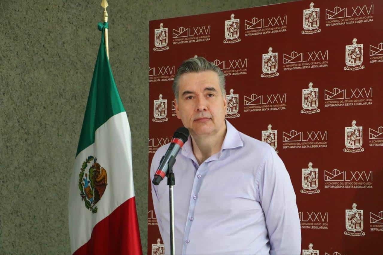 Se reúne Waldo Fernández con gobernador, descarta sumarse a MC
