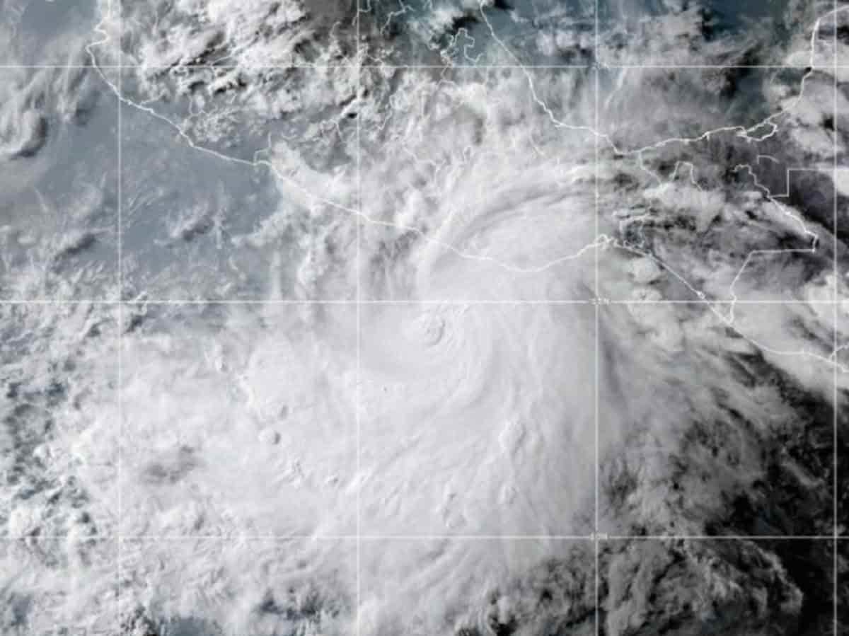 Se aproxima el huracán 'Agatha' a Oaxaca