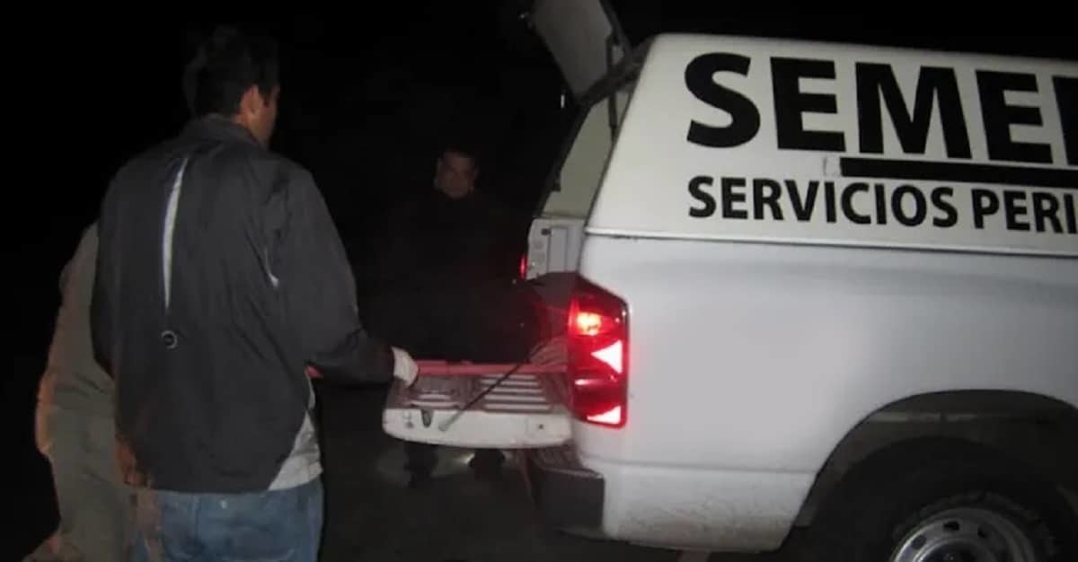 Chocan tráiler y camioneta en Coahuila; mueren 6 personas