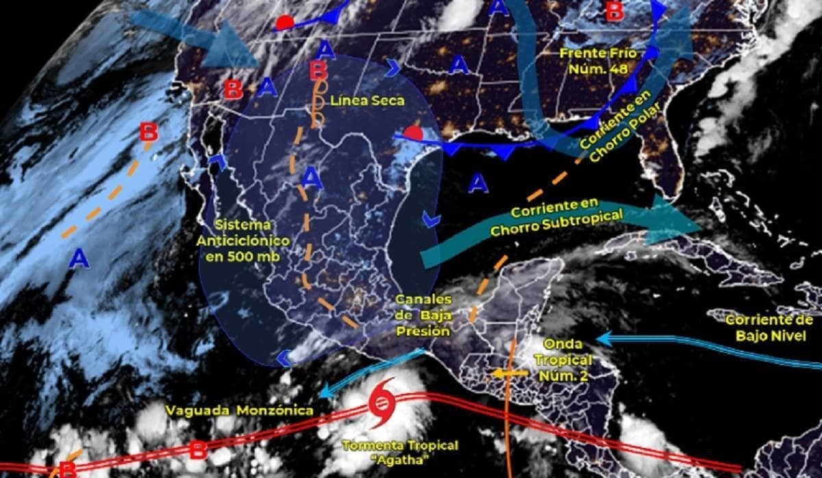 Se forma la tormenta tropical 'Agatha' en el Pacífico