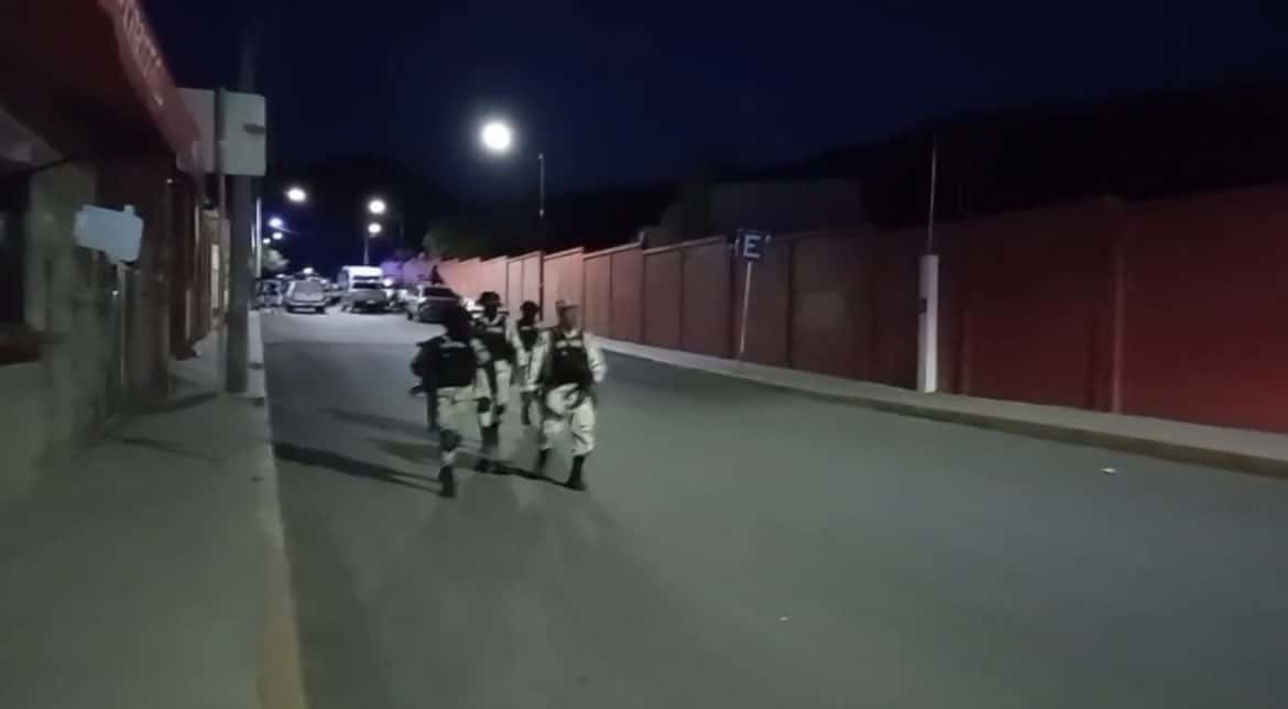 Matan a 6 personas frente a escuela en Salamanca, Guanajuato
